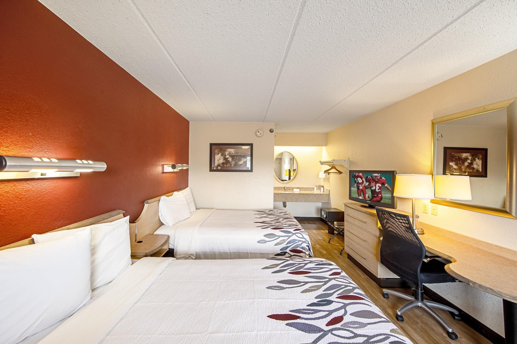 Red Roof Inn Elkhart Exterior photo