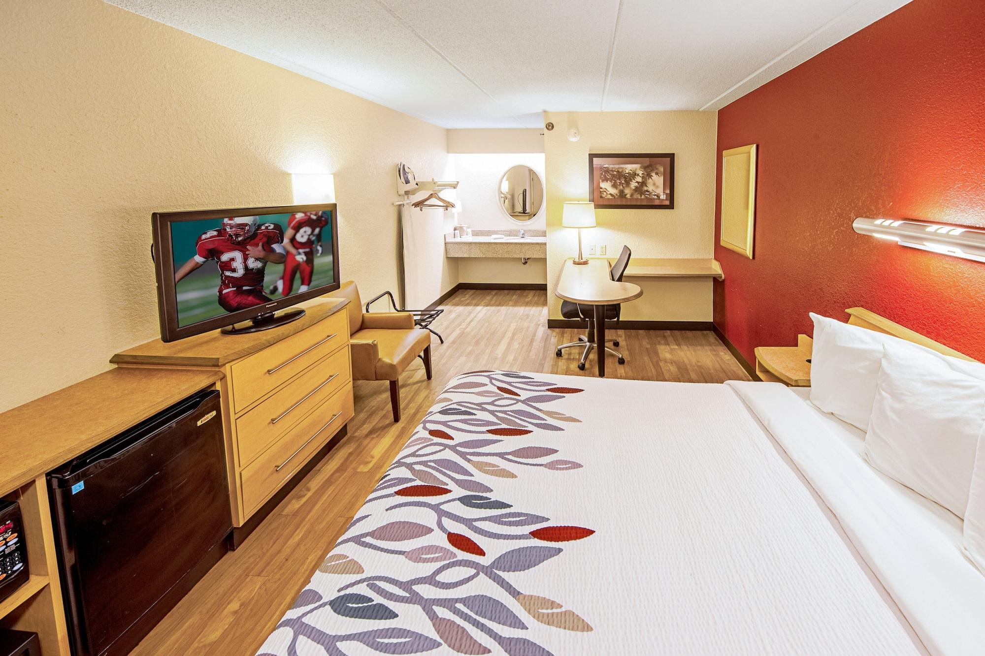 Red Roof Inn Elkhart Exterior photo