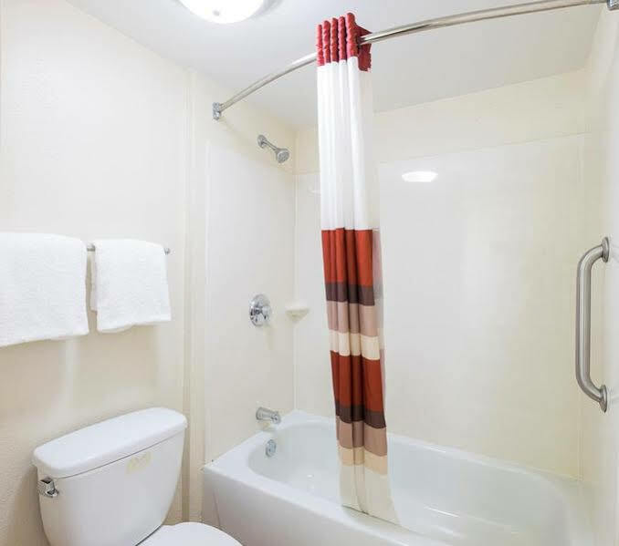 Red Roof Inn Elkhart Exterior photo